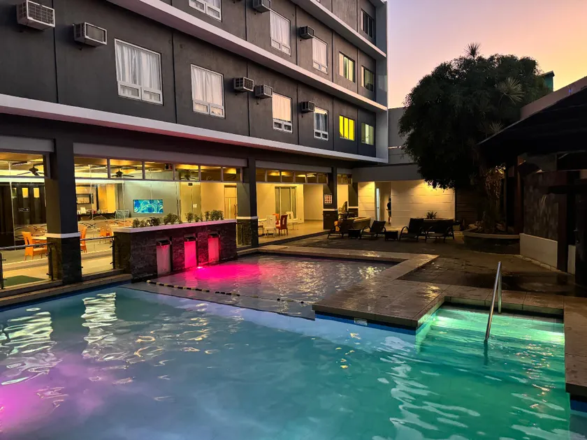 Circle Inn - Iloilo City Center - Image 1
