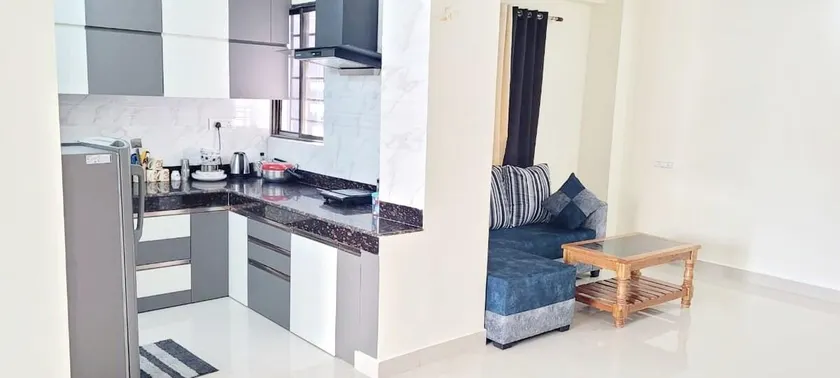 Entire Apartment -Pradhan Nagar Middle of the city - Image 1