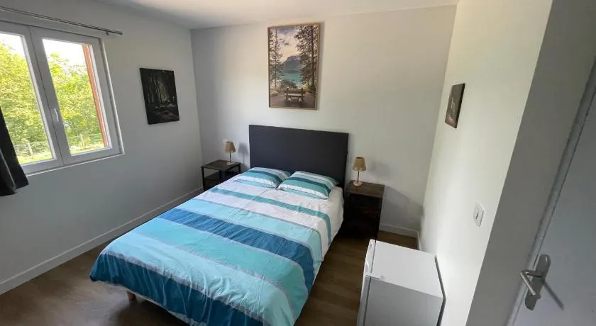 Chambre Le Renard 2-4 personnes avec petit déjeuner inclus - Image 1