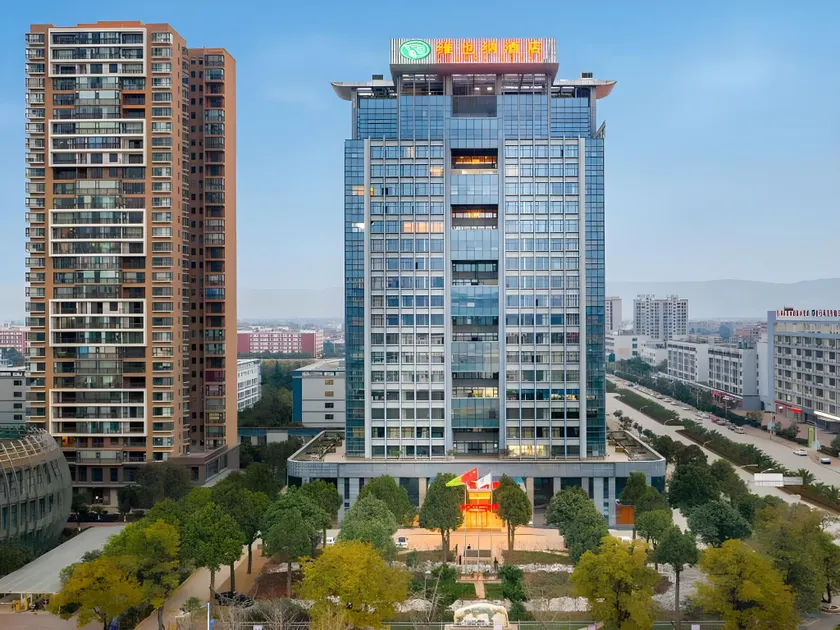 Echarm Hotel Qujing High-speed Railway Station 1st Wuguan Center - Image 1