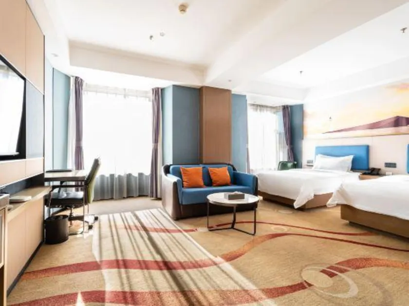 Qinhuangdao Haishanghai International Hotel - Image 1