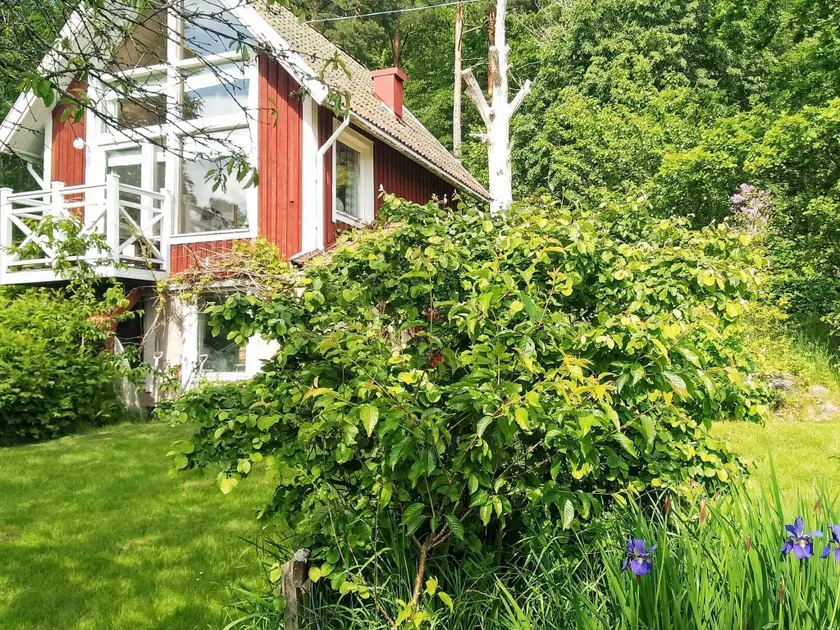 5 person holiday home in Floda - Image 1
