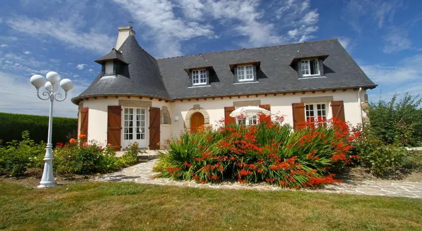 La Villa des Longchamps Location du samedi au samedi - Image 1