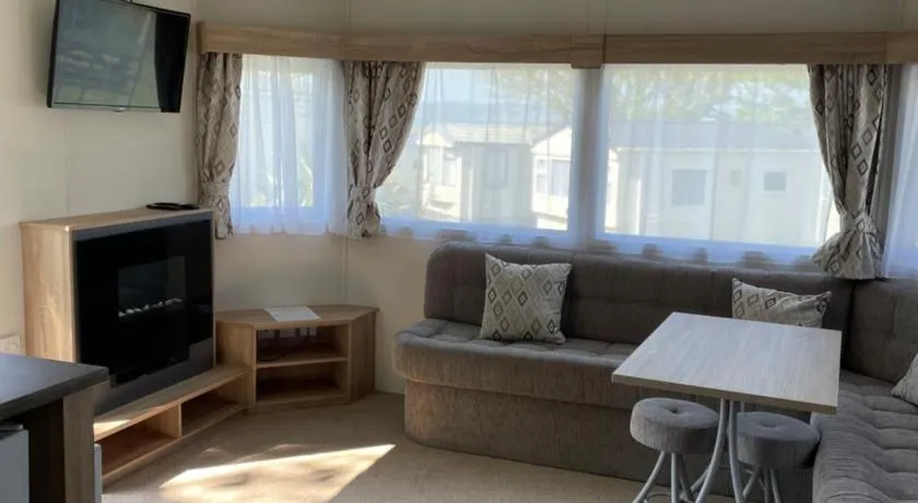 Mounts Bay Caravan Park - Image 1