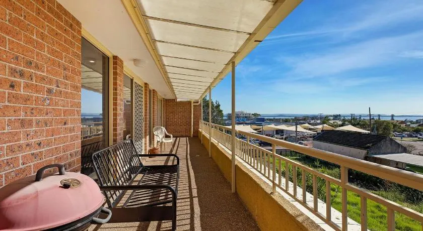 Taylor Apartment - Image 1