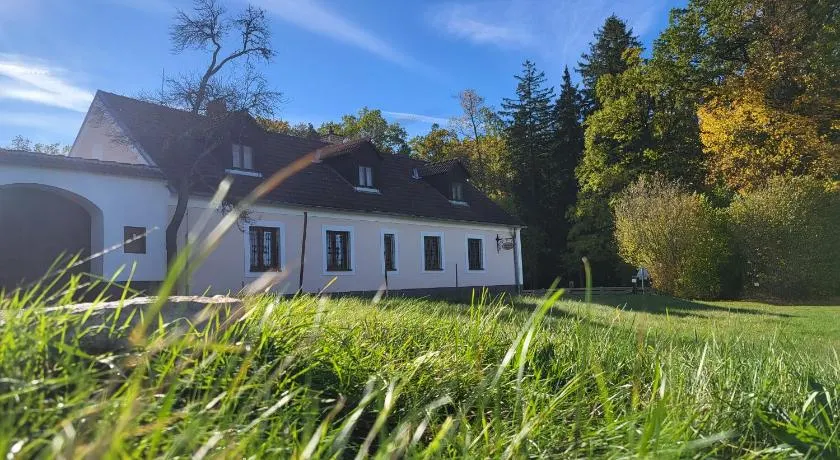 Ubytování Na Hradečku - Image 1