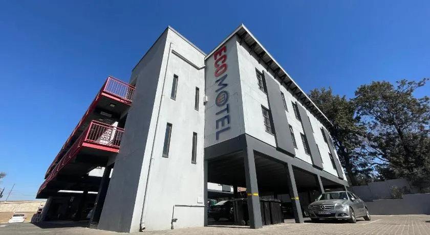 Ecomotel Marlboro - Image 1