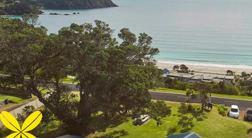 Waiheke Backpackers Hostel - Image 1