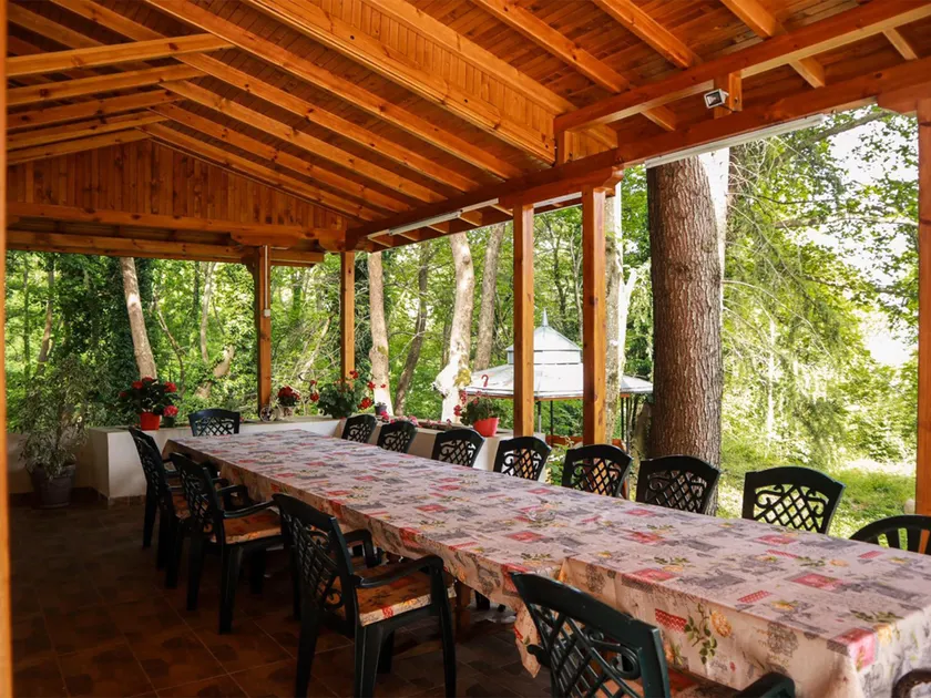 Peaceful and tranquil Bungalow retreat in Kamena village near nature - Image 1