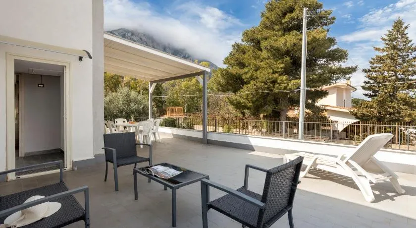 Pozzillo House 500mt dal mare - Image 1