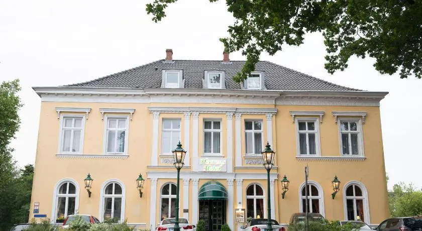 Heerens Hotel - Image 1