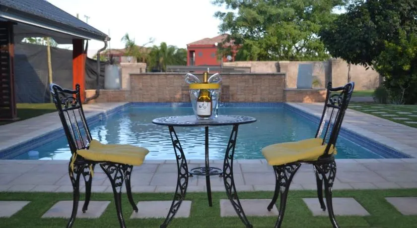 Honolulu Lifestyle Guesthouse and Spa - Image 1