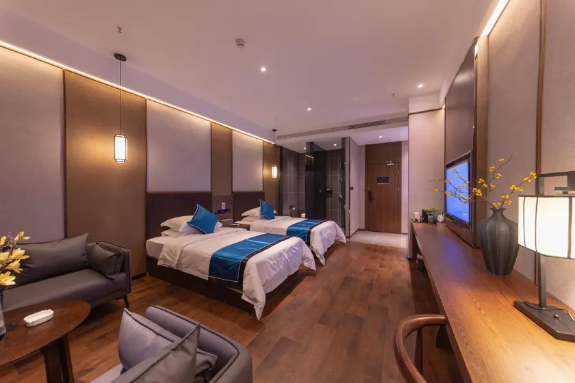 Anbo Hotel - Image 1