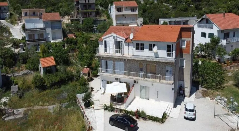 Apartments Semafor - Image 1
