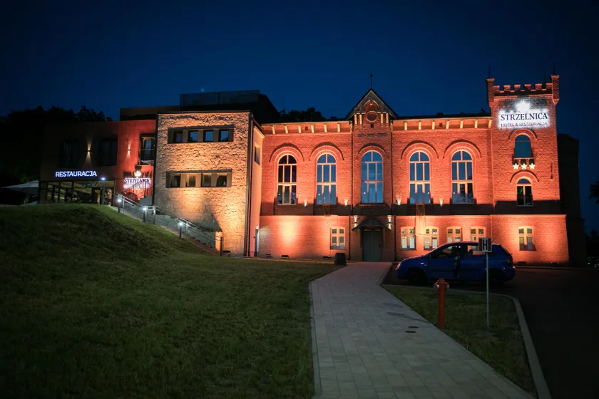 Strzelnica Hotel i Restauracja - Image 1