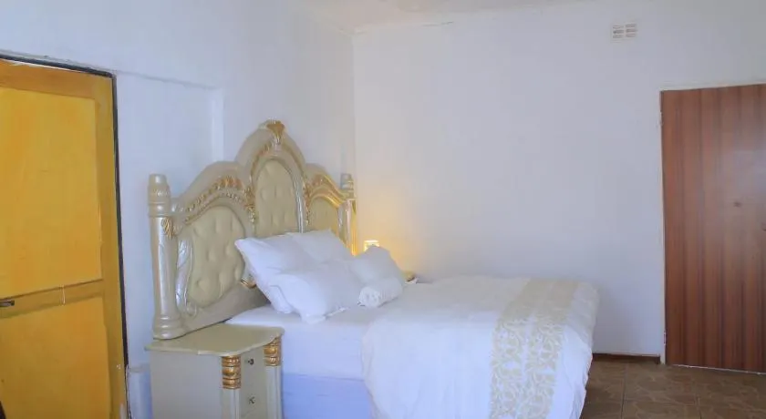 Comfort stay Guesthouse - Image 1