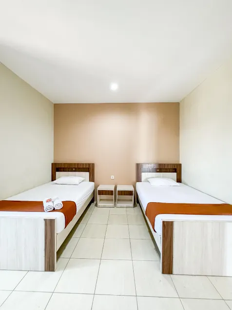 Pelita Guest House - Image 1