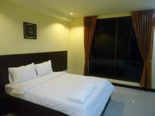 Nong Bua Greenview Hotel - Image 1