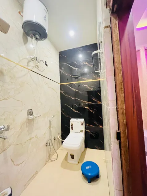 Hotel Kaushalya - Image 1