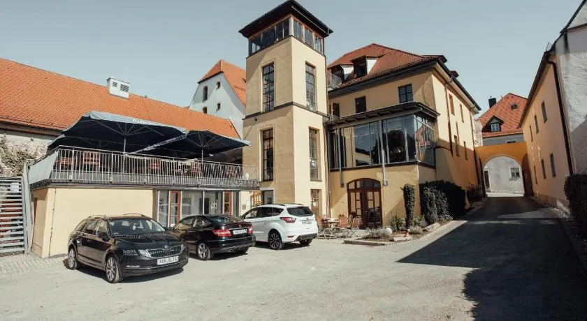 Hotel "Alter Pfarrhof" - Image 1