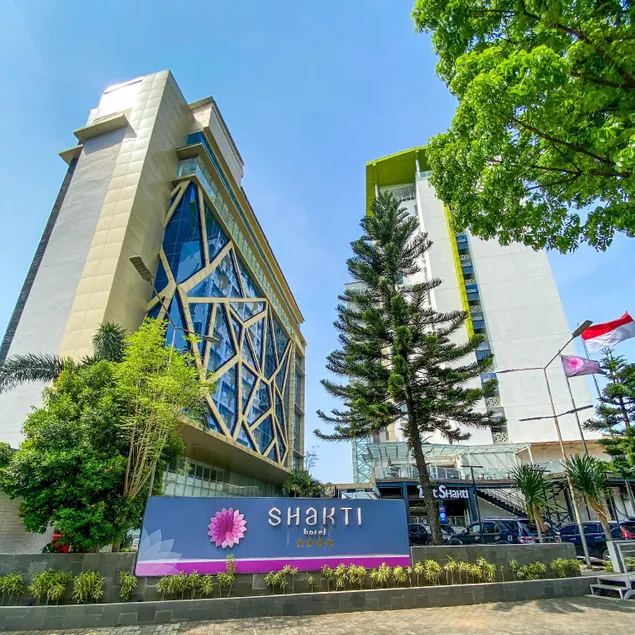 Shakti Hotel Bandung - Image 1