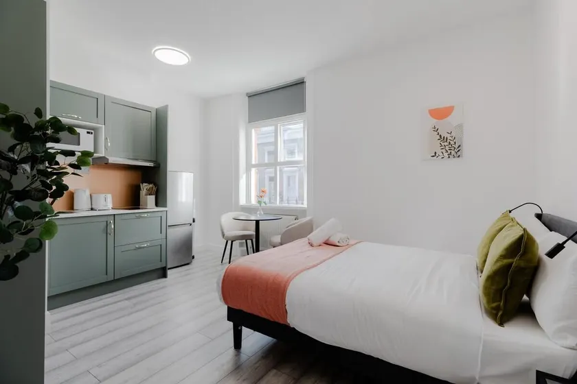 Nestio | West Kensington Designer Studios! - Image 1
