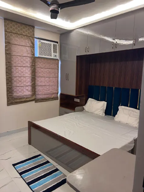 Luxury villa for home stay near ladli dhaba vrndvn - Image 1