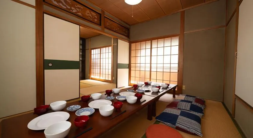 小豆島宿いたち - Image 1
