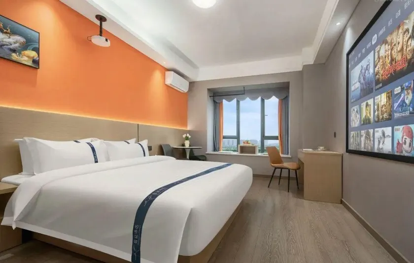 YunChuang AI Smart Audio-Visual Hotel (Southwest Petroleum University Branch) - Image 1