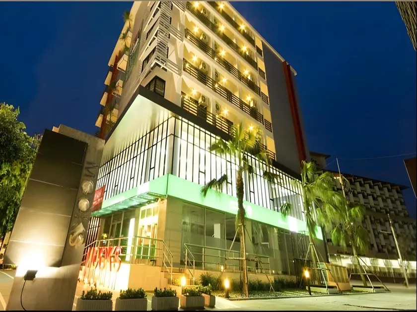 Mooks Residence - Image 1