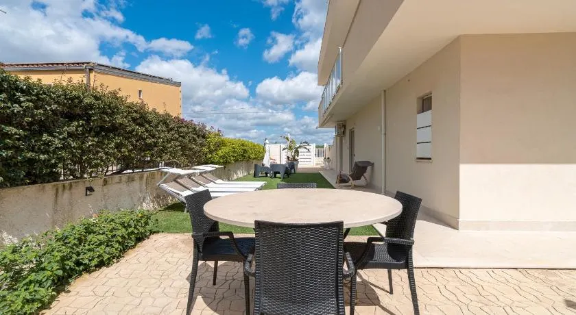 Bove Marino Apartments Marzamemi - Image 1
