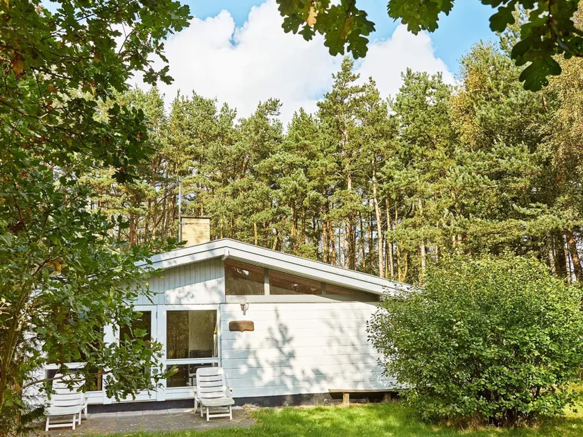 Modern Retreat with Spa - By Traum Ferienwohnungen - Image 1