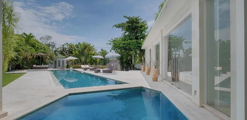 Awesome 3BR WhiteVilla in Canggu - Image 1