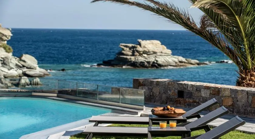 Made By The Sea Villa 5 - Image 1