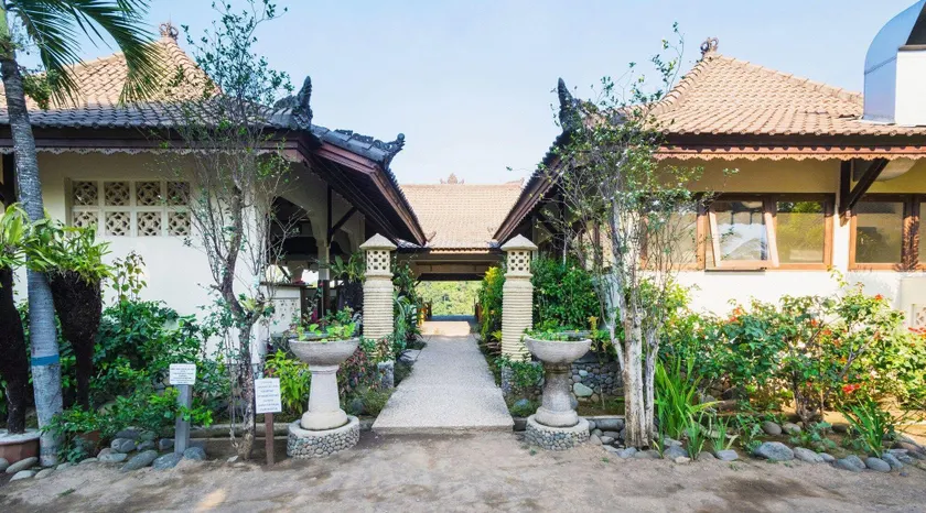 Rinjani Lodge - Image 1