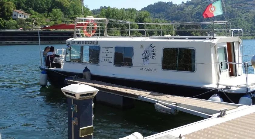 Douro Houseboats - Image 1