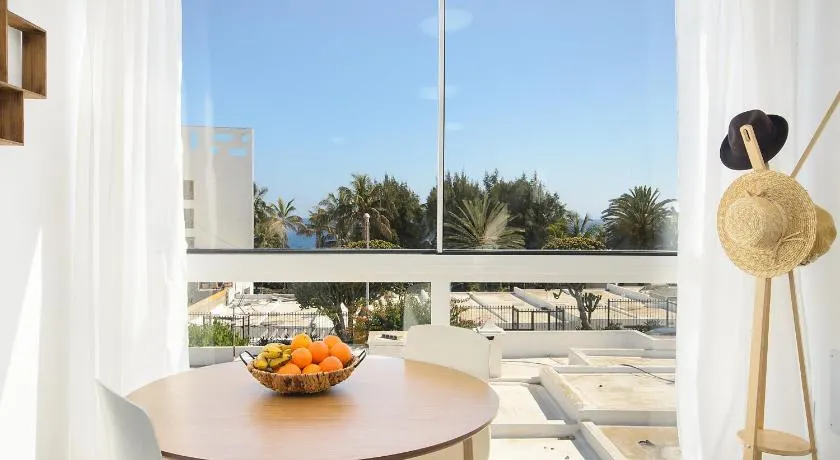 Red Volcano - Pool and Gym in Sport Center Fariones included By Lanzarote Vacation Homes - Image 1