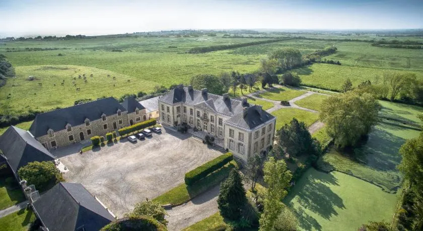 Le Château de Quinéville - Image 1