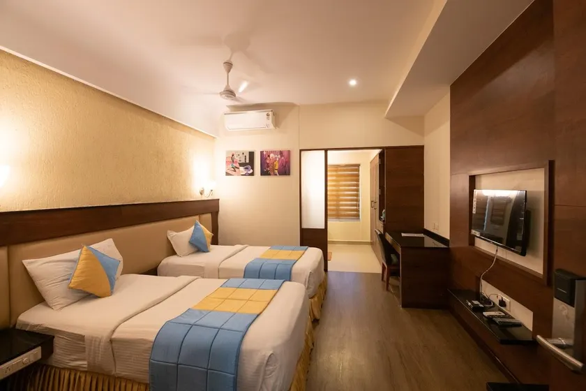Hotel High Point - Image 1