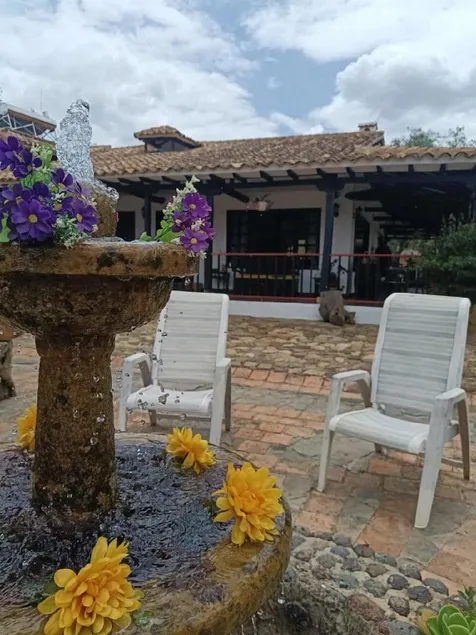 ESTANCIA VILLA BLANCA - Image 1