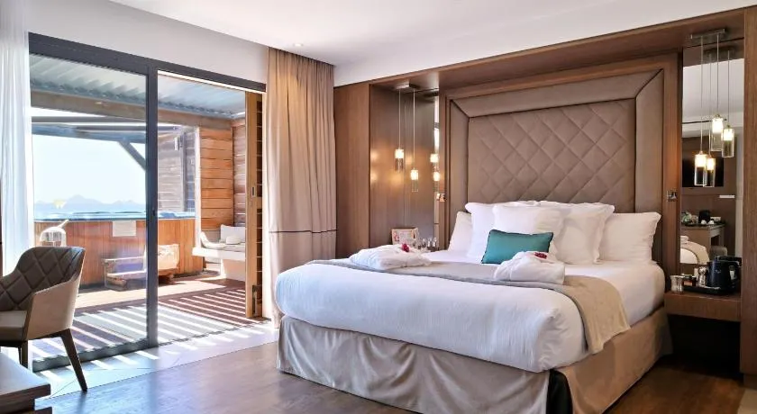 Hôtel Le Week end - Image 1
