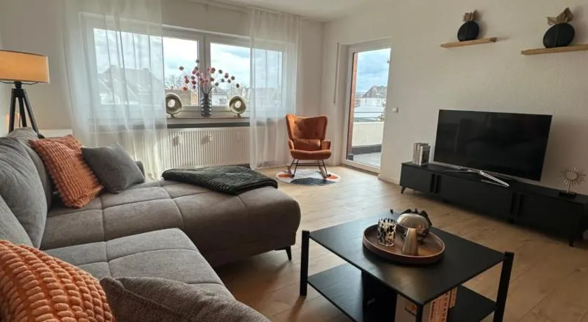 Premium Apartment Euskirchen Zentrum - Balkon & Parkplatz - Image 1