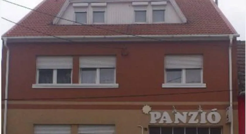 Napsugár Panzió - Image 1