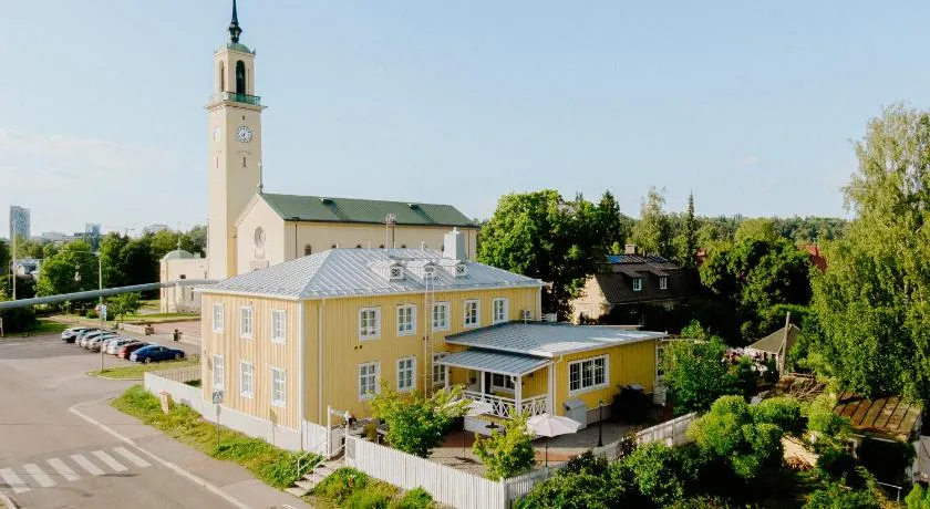 Lillan Hotel & Kök - Image 1