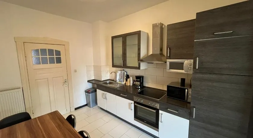 3-SZ Monteurswohnung mit 2 Bädern mit guter Anbindung - Image 1