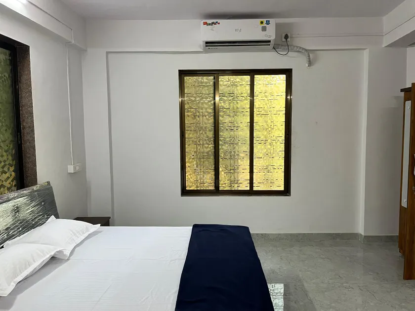 Shende bungalow - Image 1