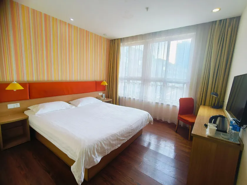 Jinmanyuan Hotel (Yulin Railway Station Branch) - Image 1