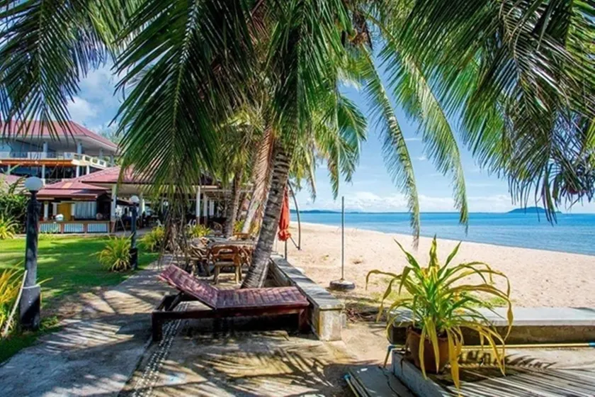 The Uncle beach resort and Seaside residence - Image 1