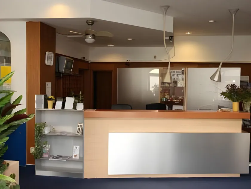 Hotel Floret - Image 1