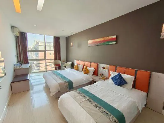 Longhai Yulong Hotel - Image 1